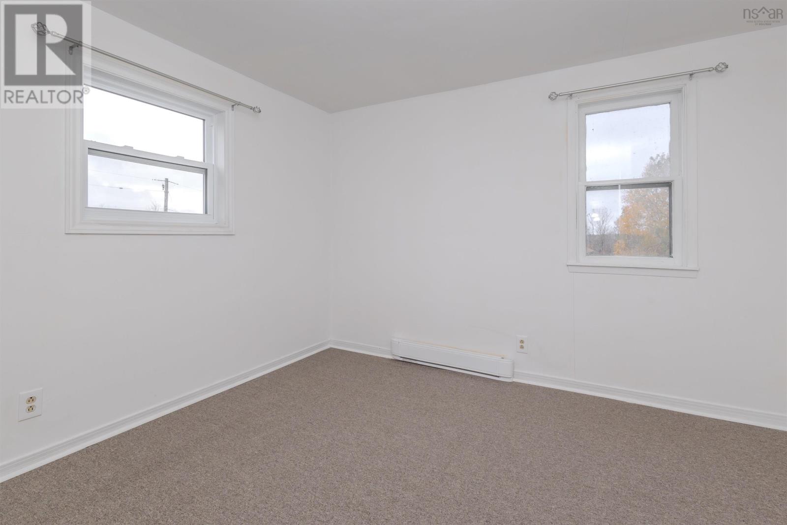 214 Alexandra Street Property Photo 25