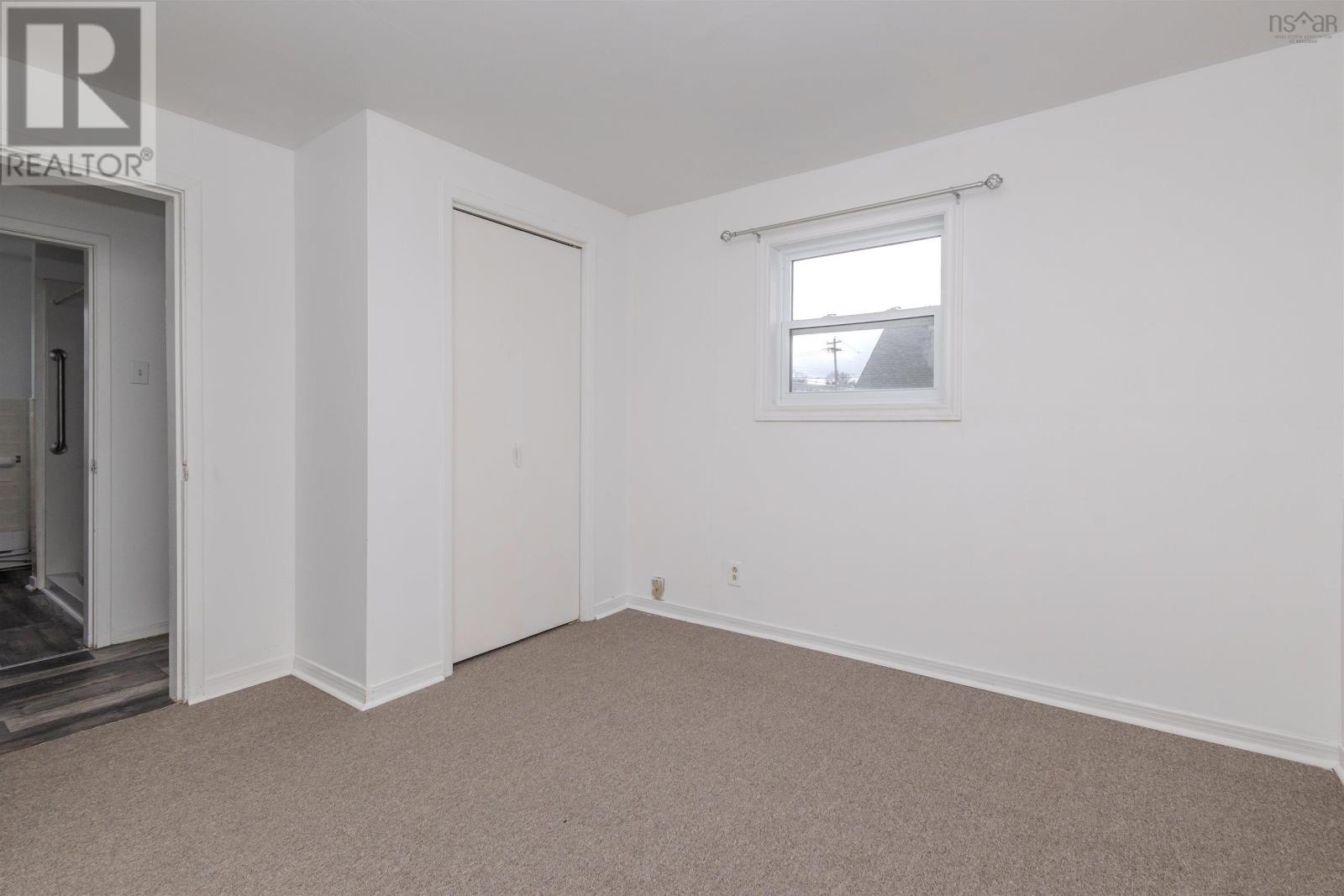 214 Alexandra Street Property Photo 26