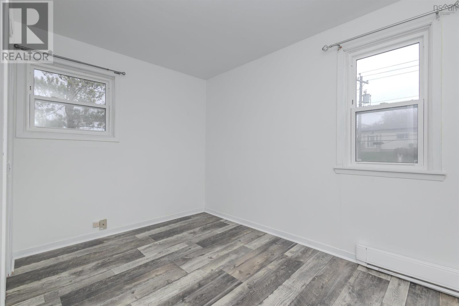 214 Alexandra Street Property Photo 29