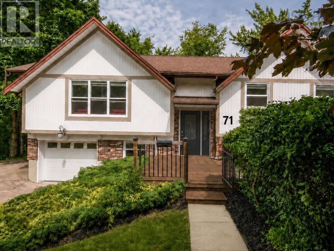 71 Douglas Drive