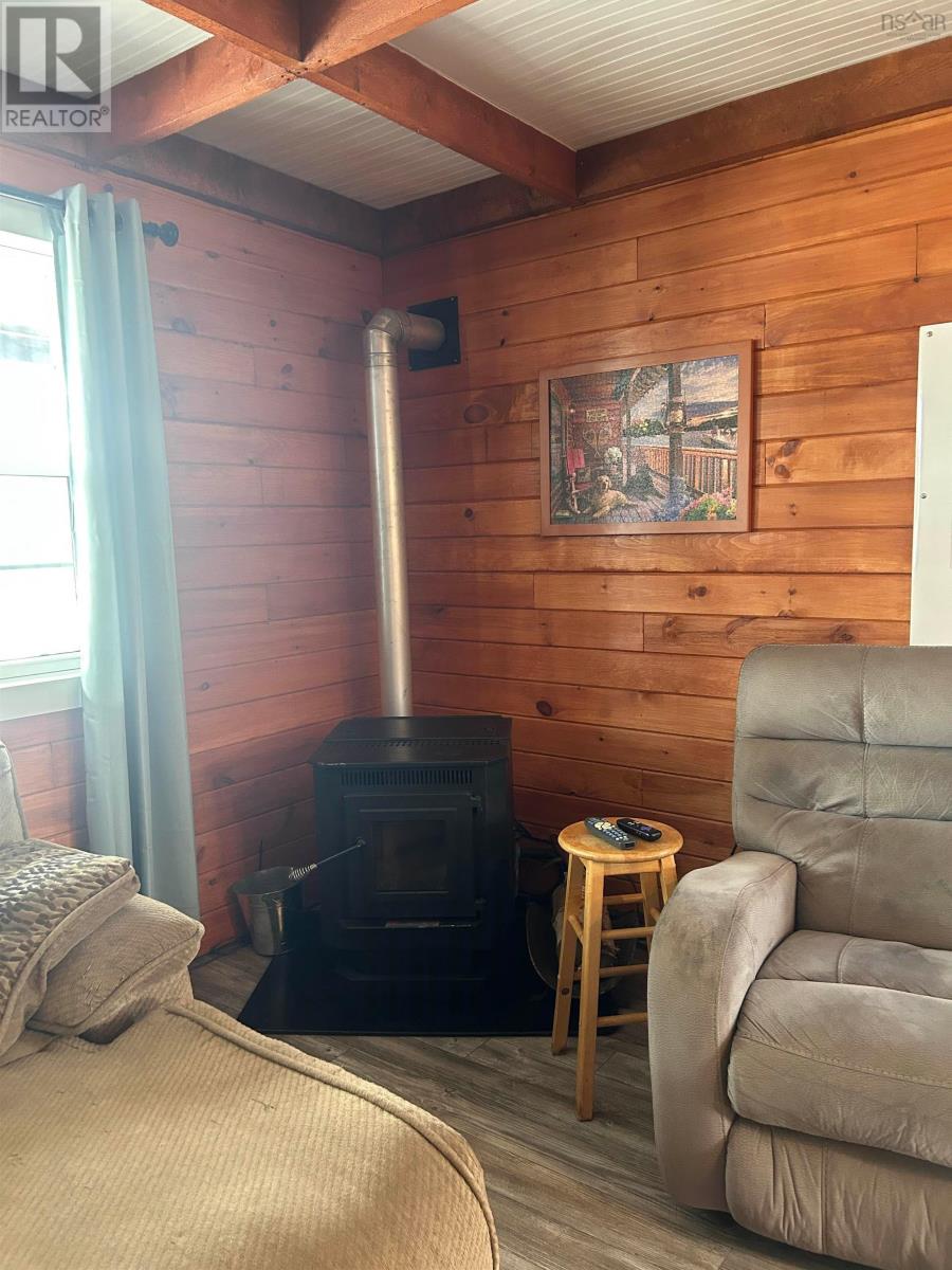 5127 Highway 224 Property Photo 6