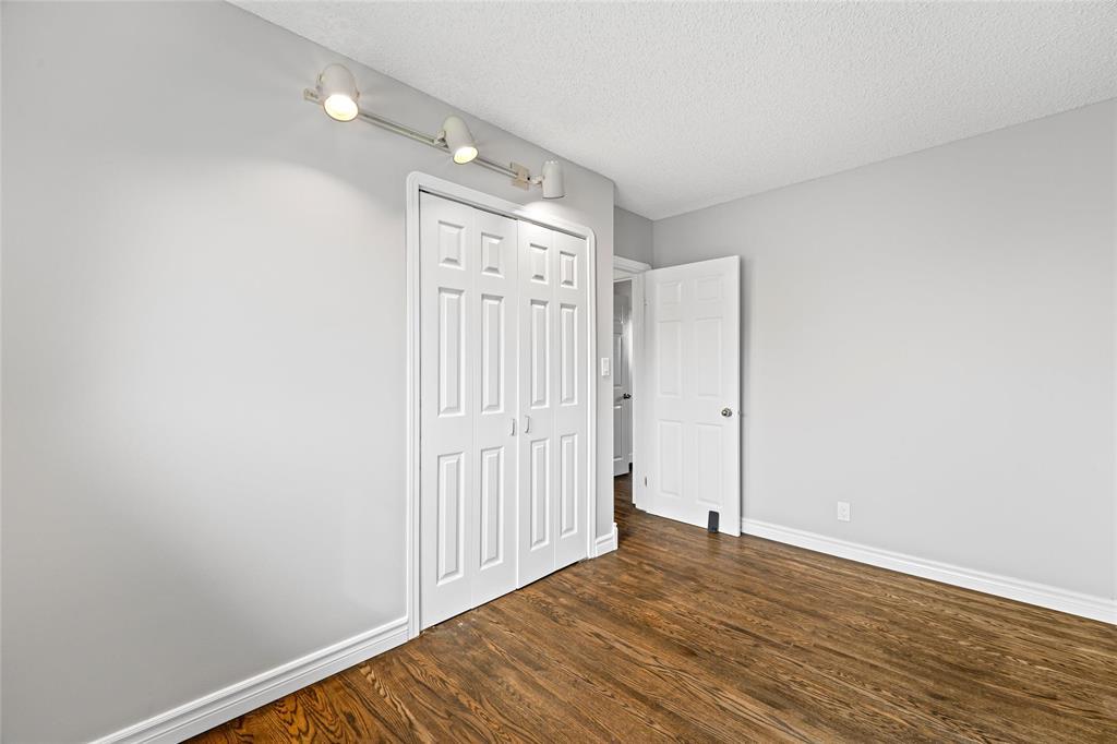 52 Whitehall Boulevard Property Photo 20