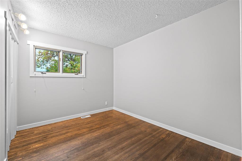 52 Whitehall Boulevard Property Photo 22