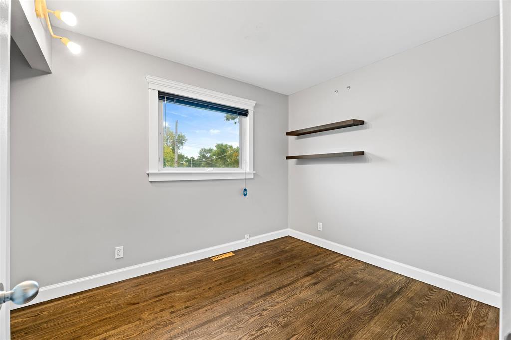 52 Whitehall Boulevard Property Photo 25