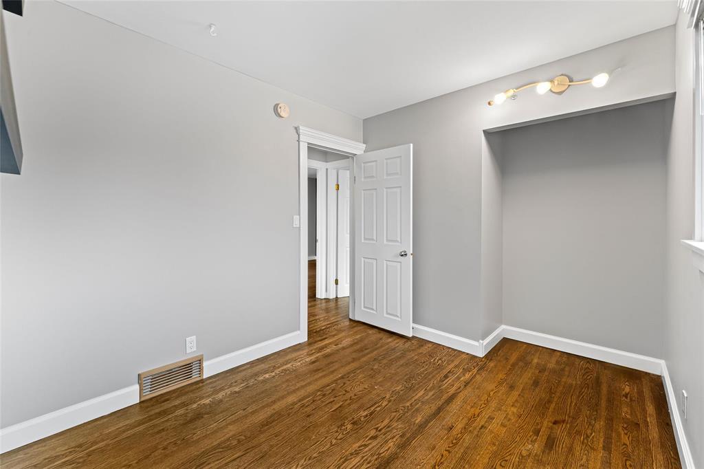 52 Whitehall Boulevard Property Photo 26
