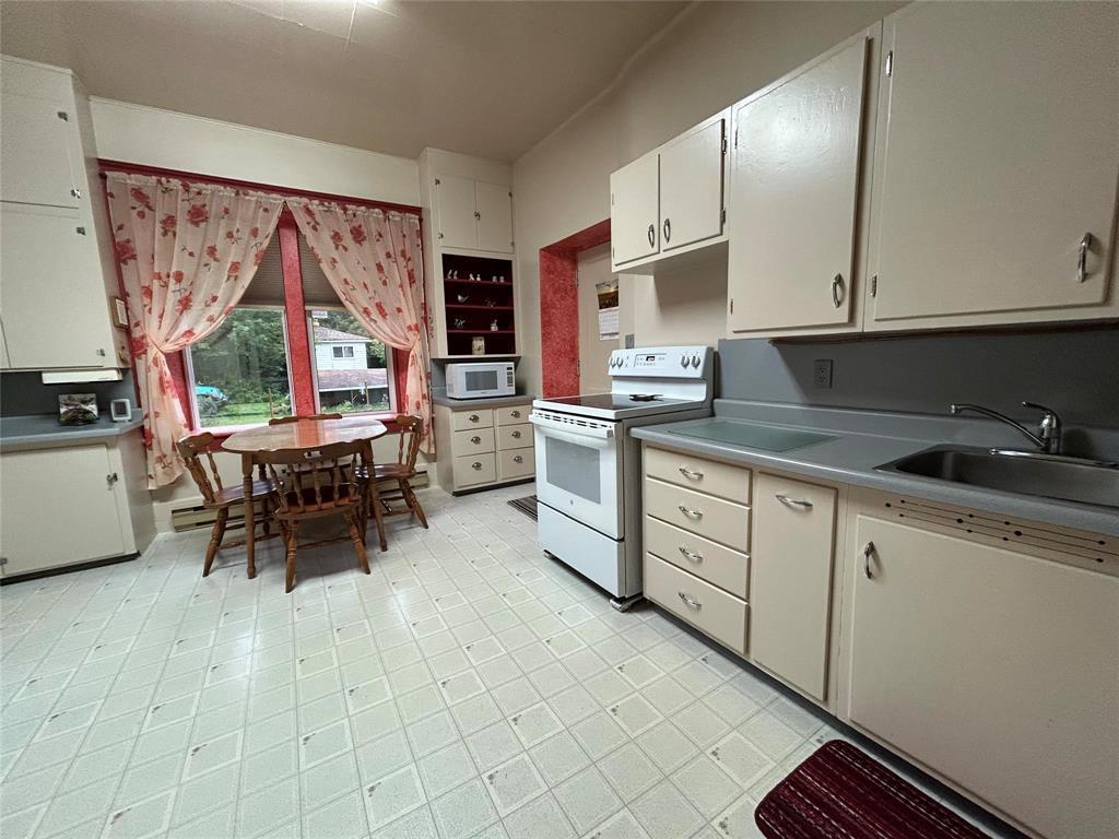 121 Government Allowance Road Property Photo 11