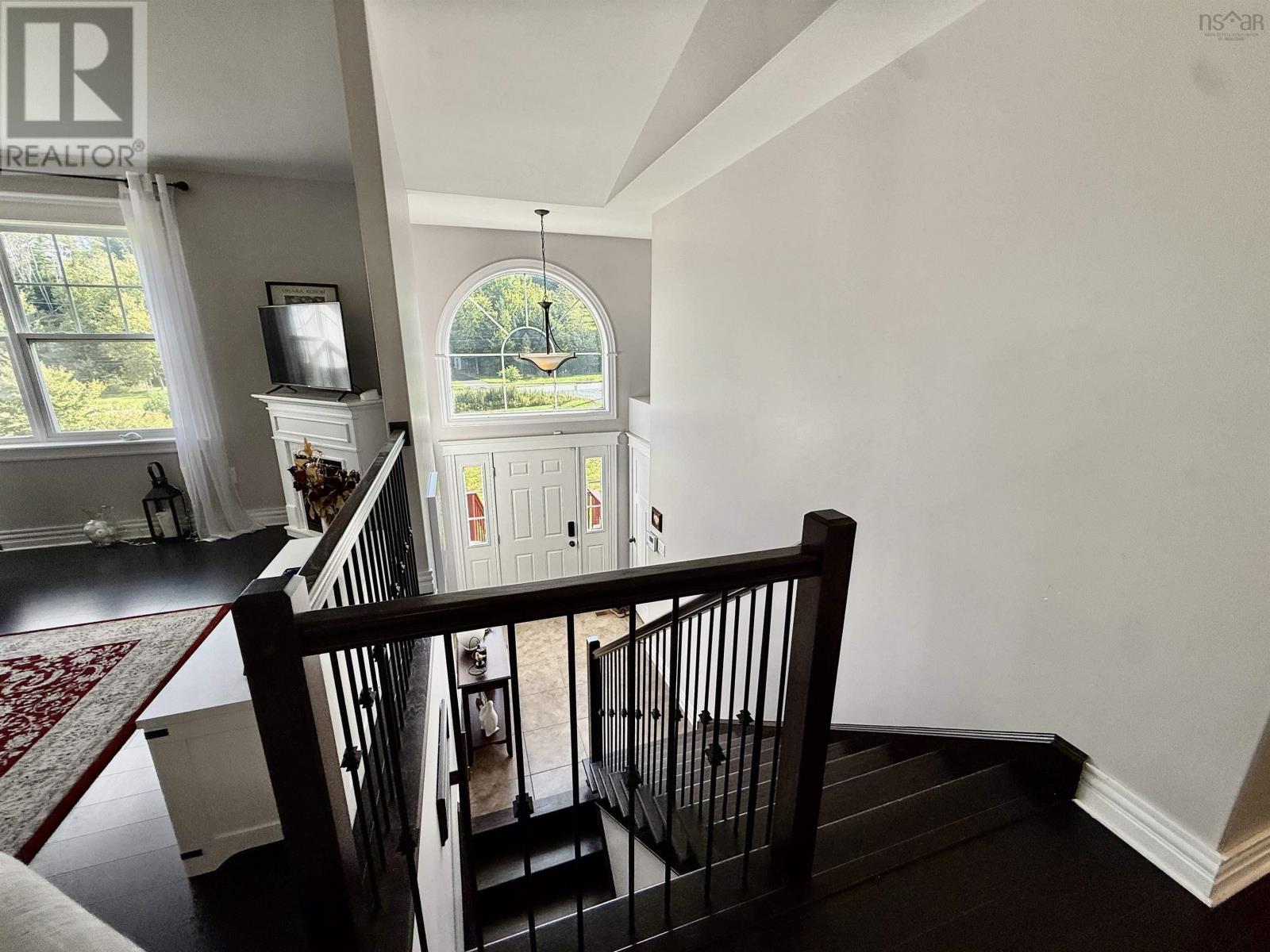 258 Heatherglen Drive Property Photo 4