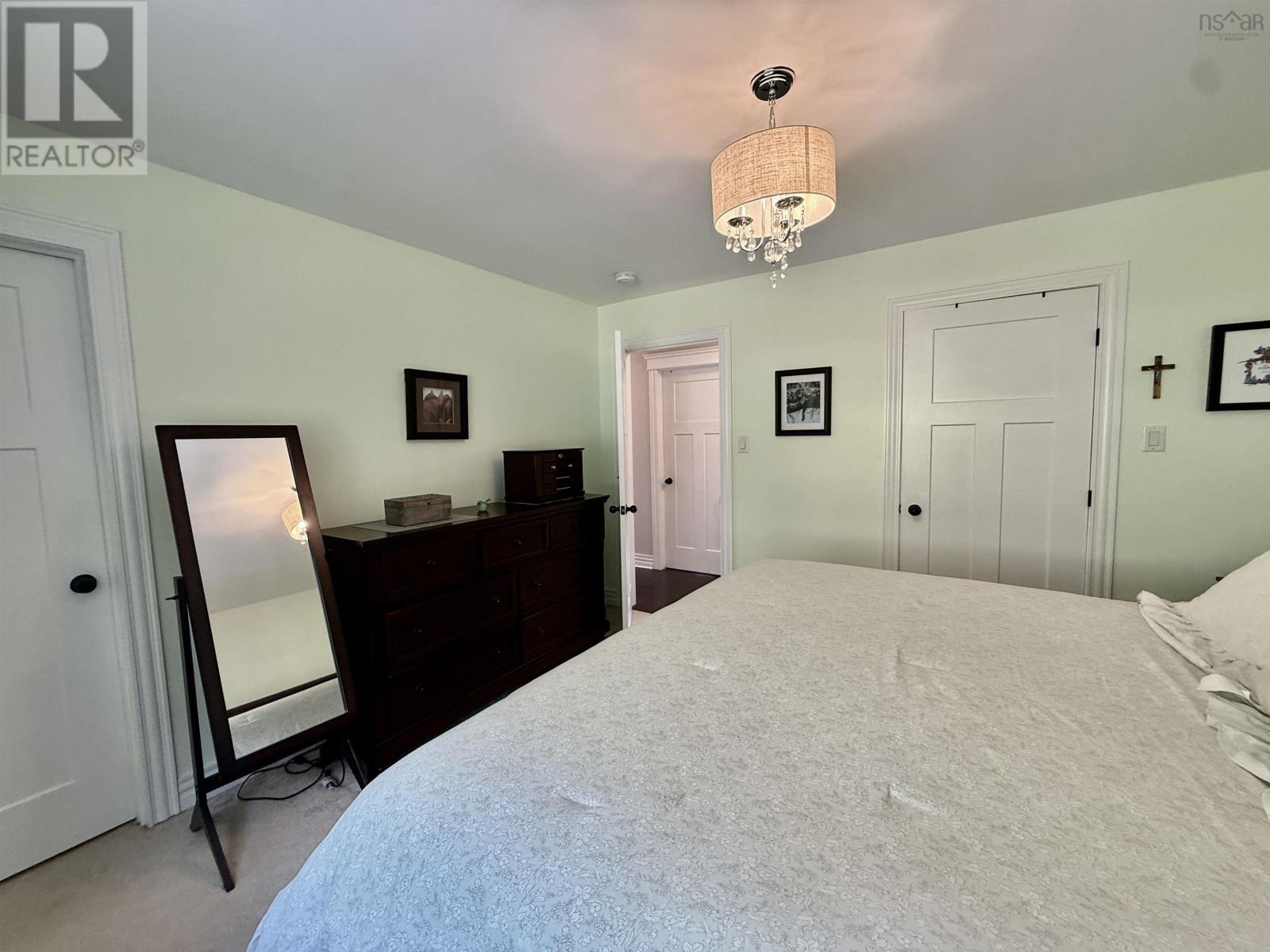 258 Heatherglen Drive Property Photo 23