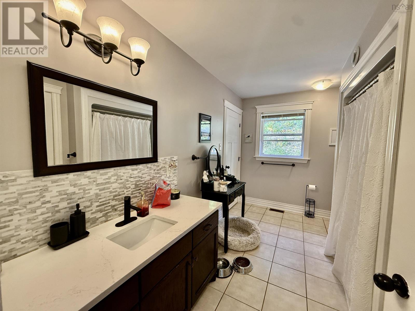258 Heatherglen Drive Property Photo 29