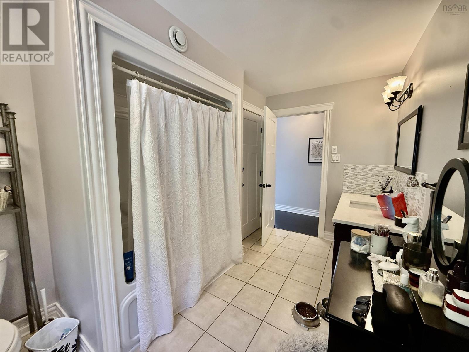 258 Heatherglen Drive Property Photo 31