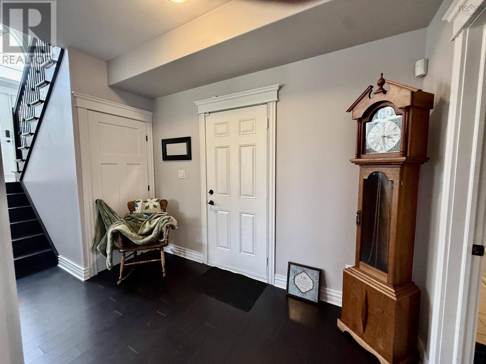 258 Heatherglen Drive Property Photo 34