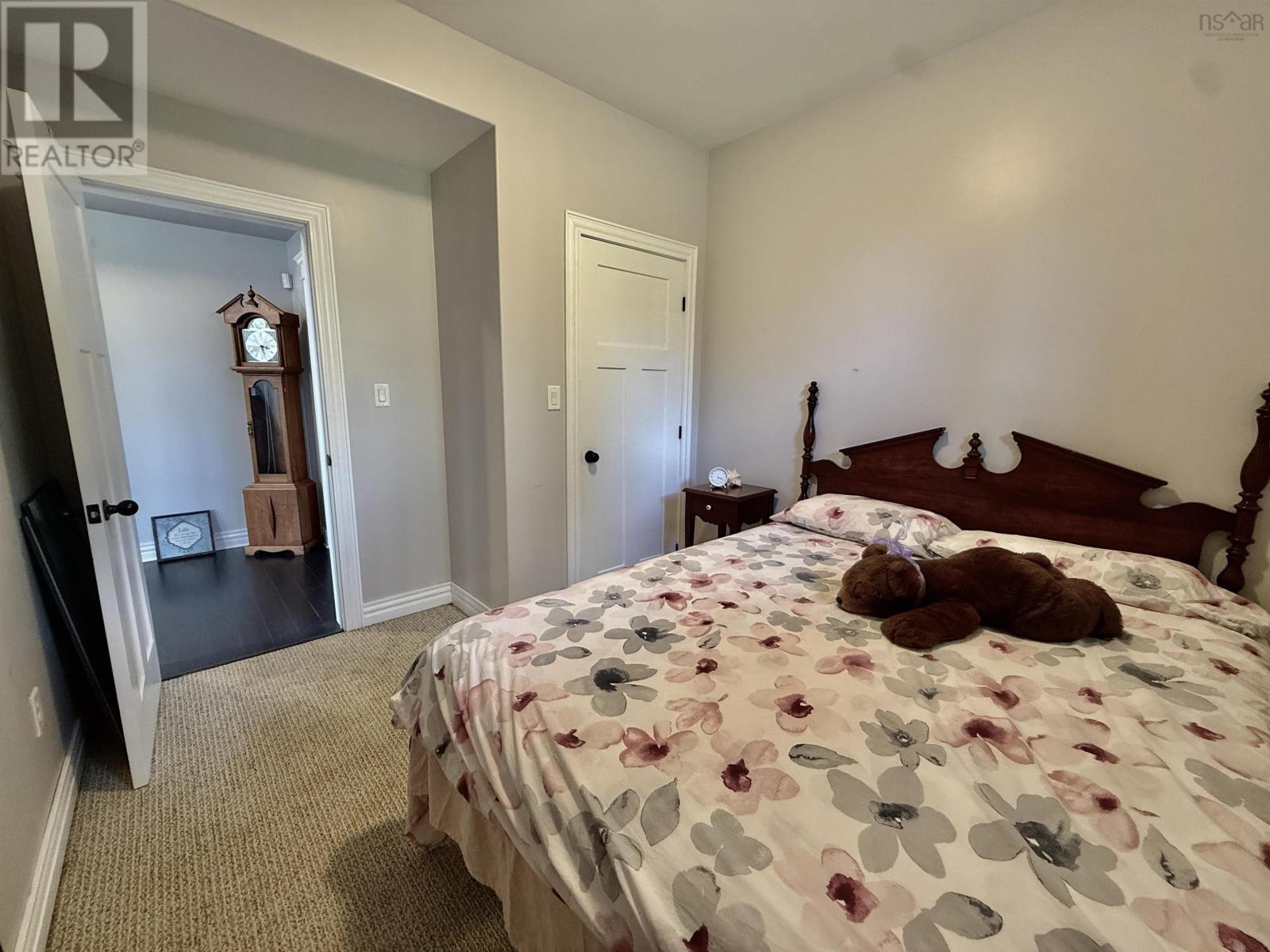 258 Heatherglen Drive Property Photo 38