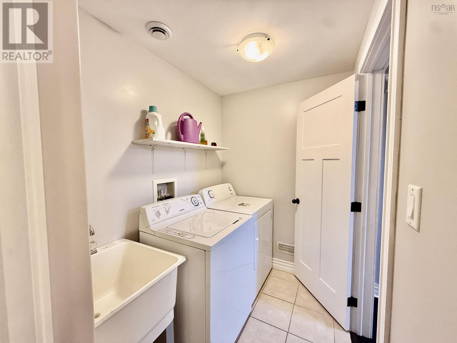 258 Heatherglen Drive Property Photo 42