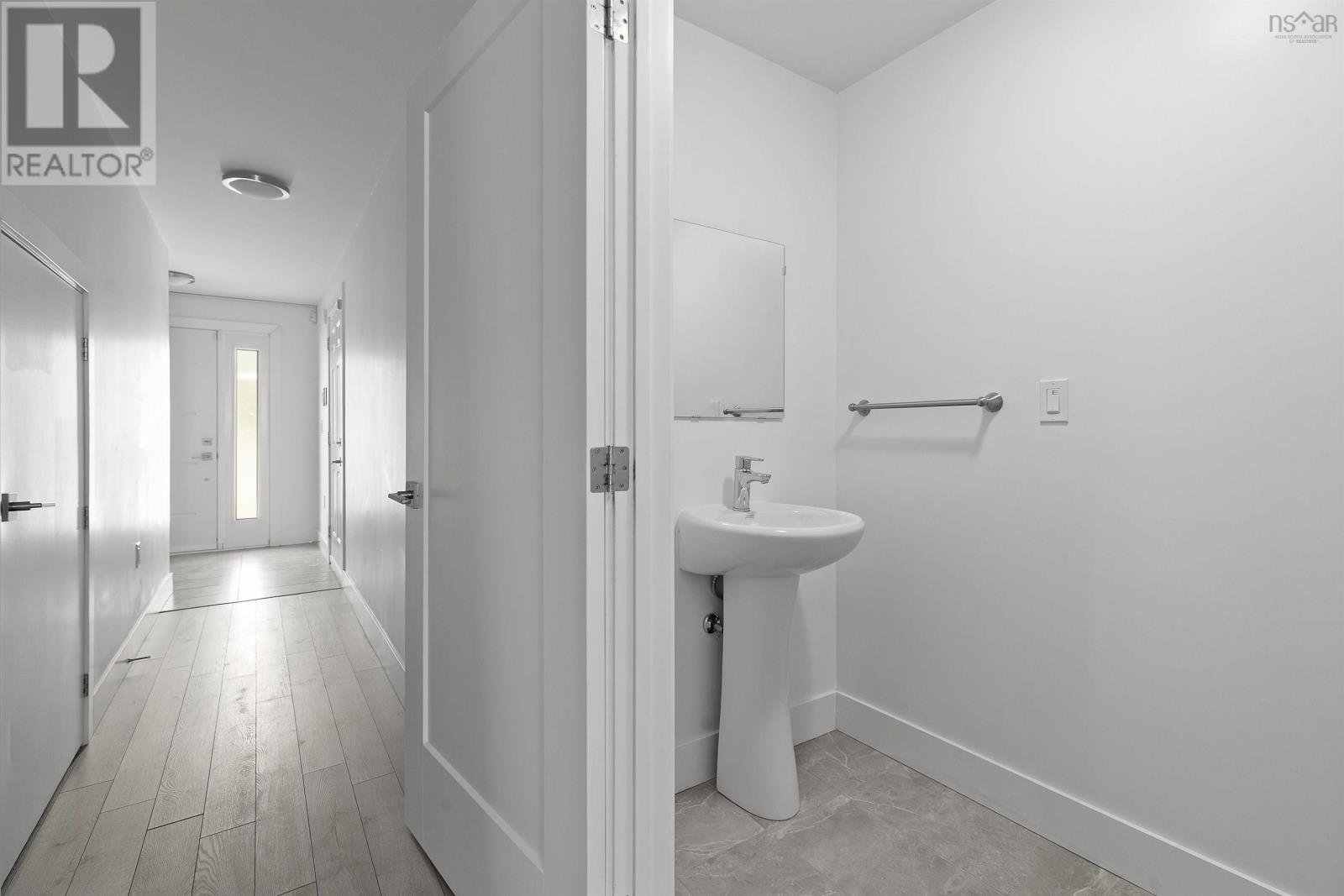 42 Hilden Drive Property Photo 7
