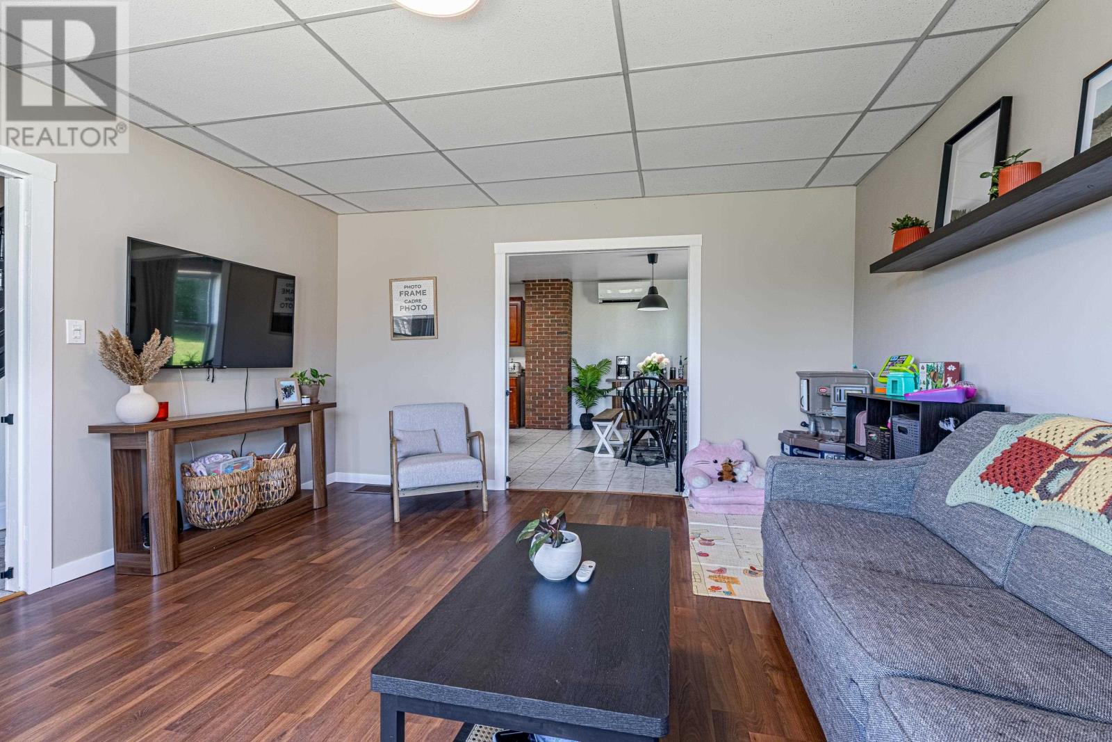 34 Little Street Property Photo 14