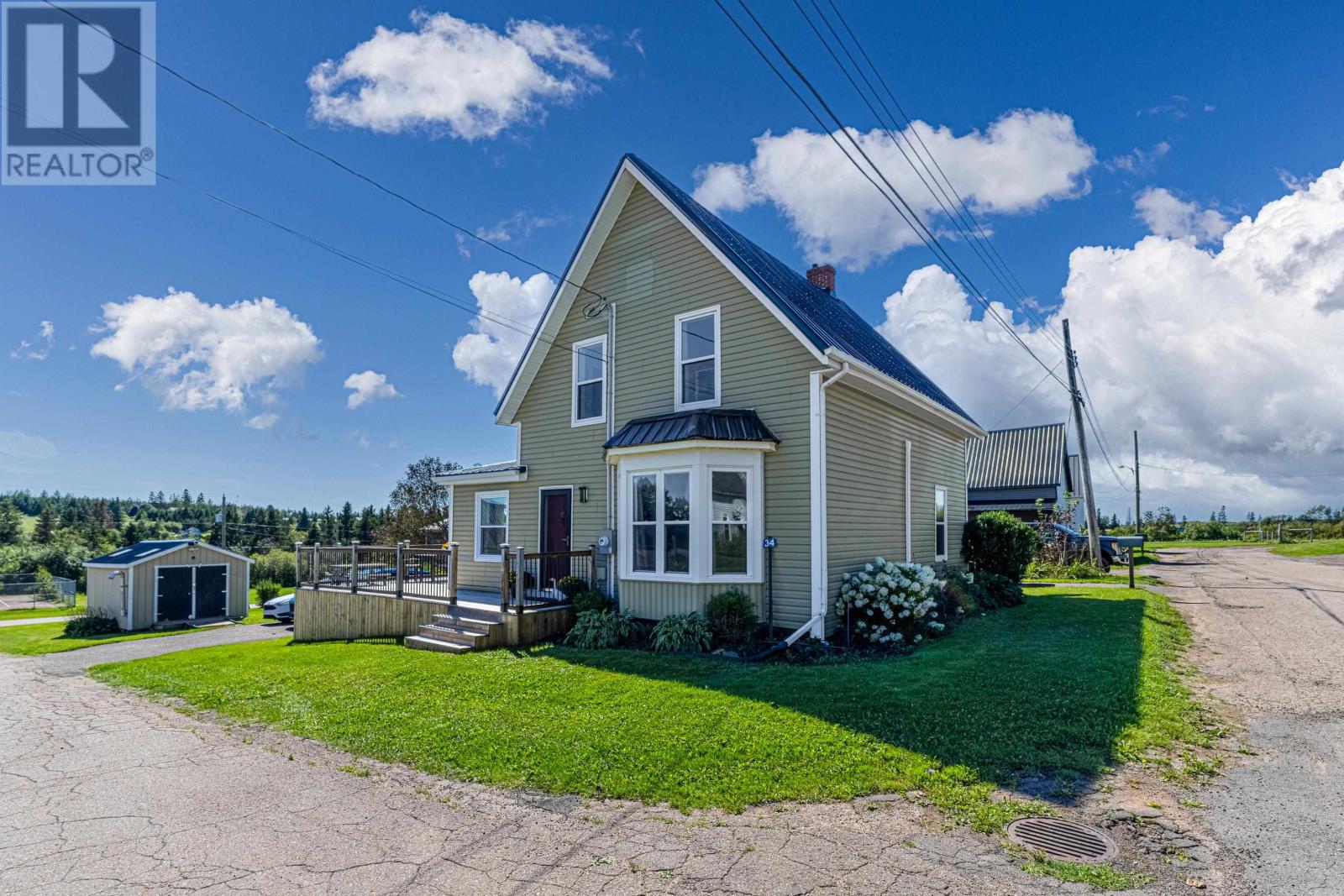 34 Little Street Property Photo 32