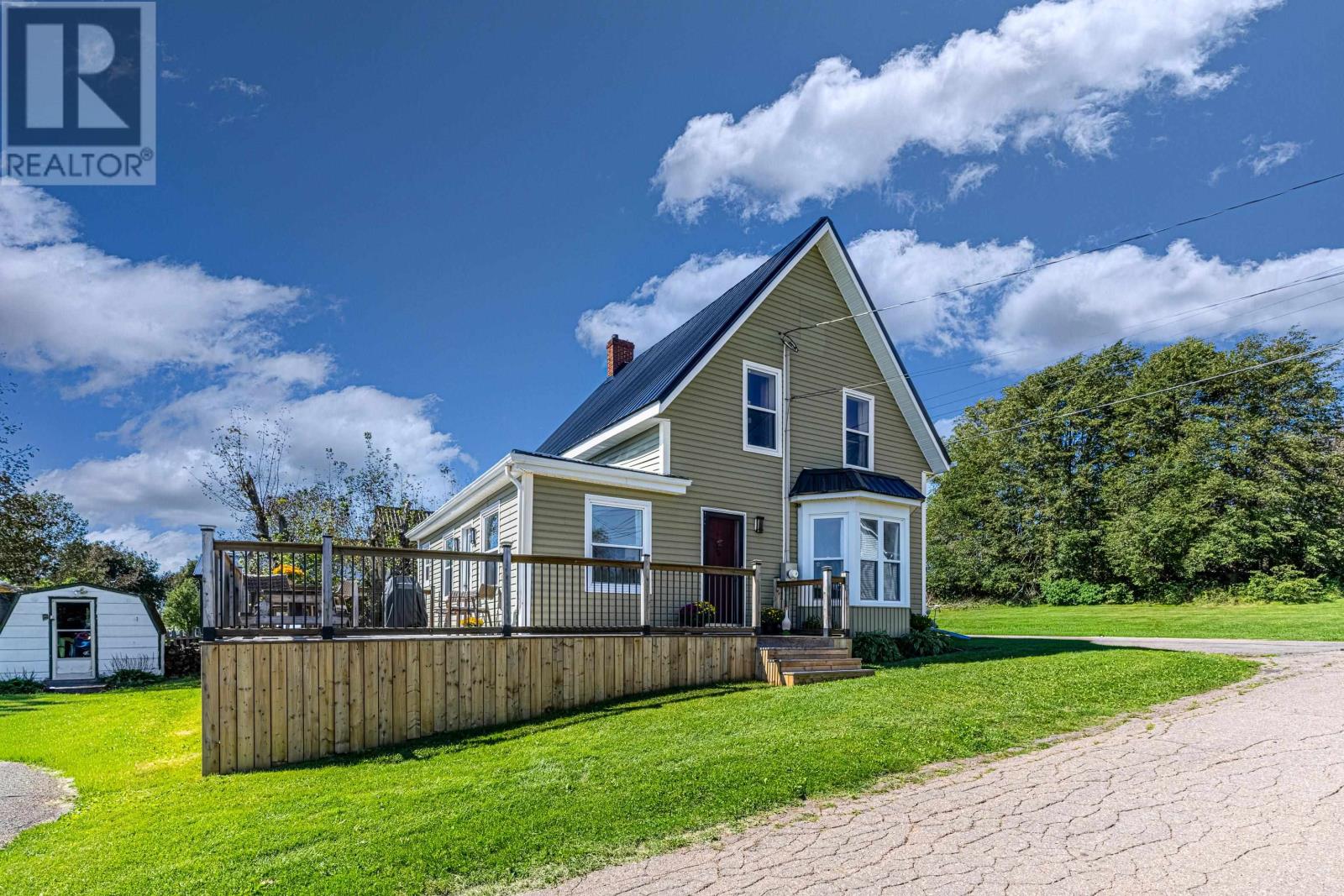 34 Little Street Property Photo 33