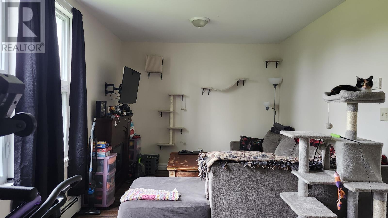 6067 Route 1 Property Photo 5