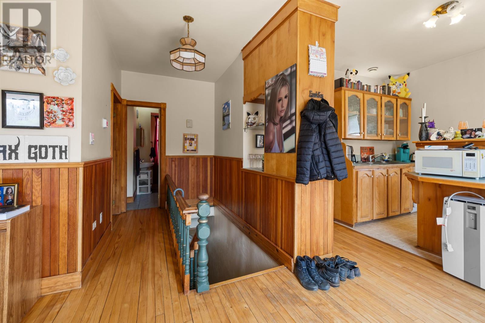 14 Riverside Drive Property Photo 2