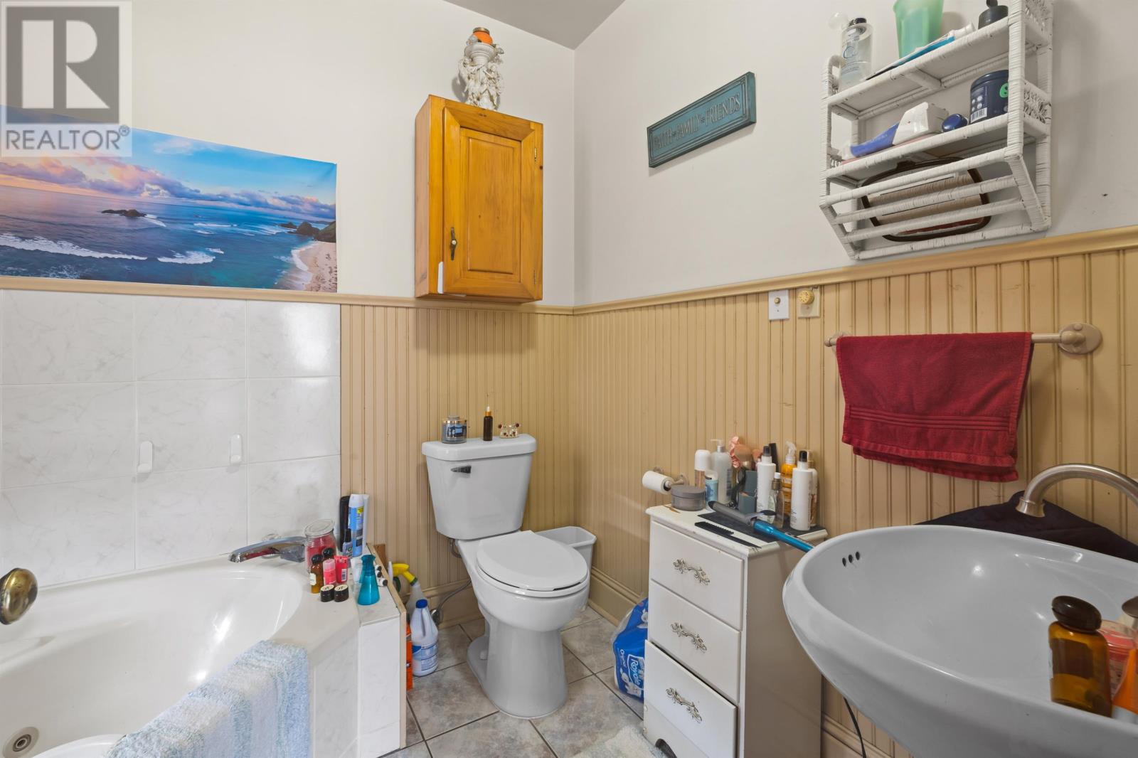 14 Riverside Drive Property Photo 32