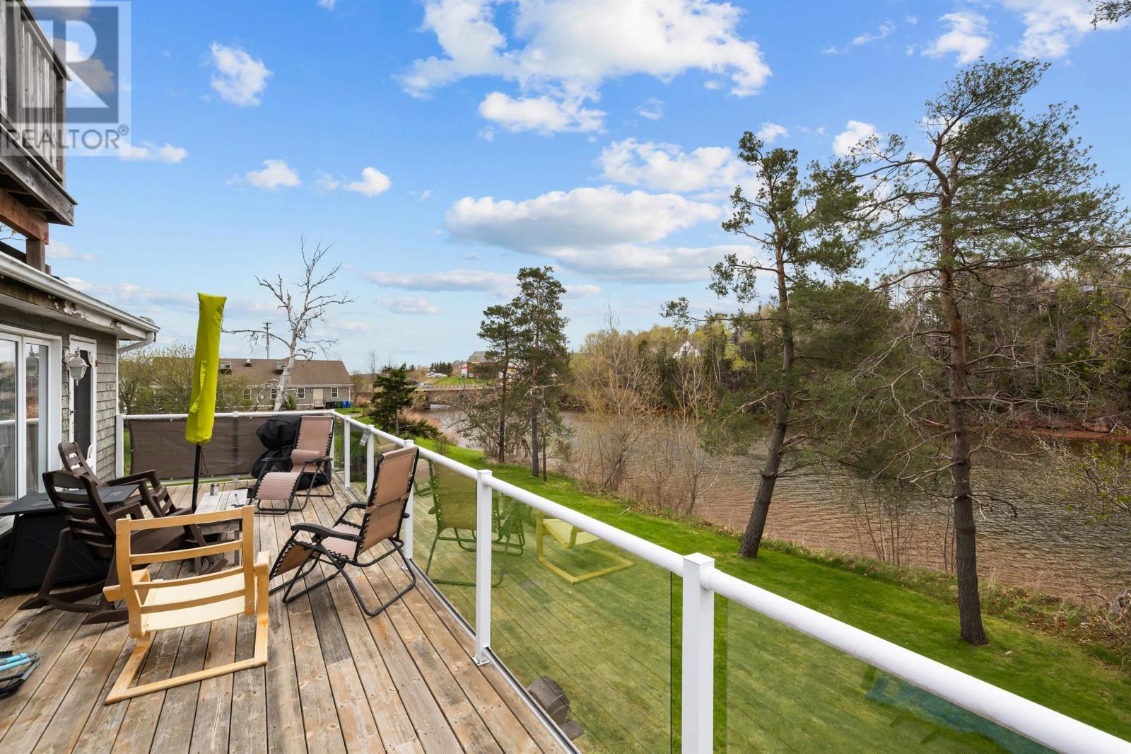14 Riverside Drive Property Photo 36