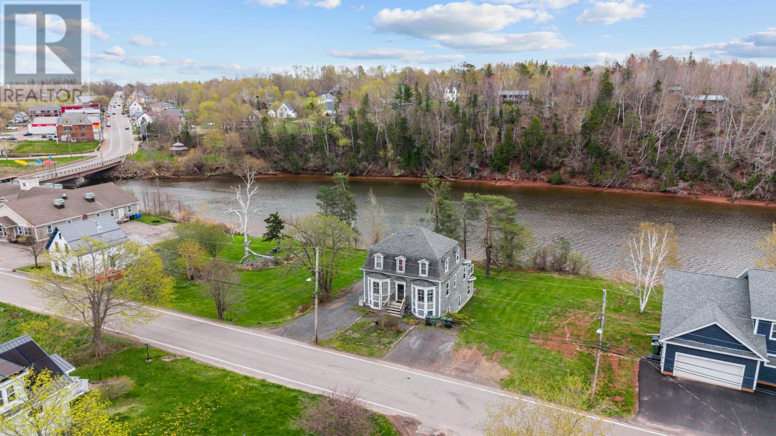 14 Riverside Drive Property Photo 47