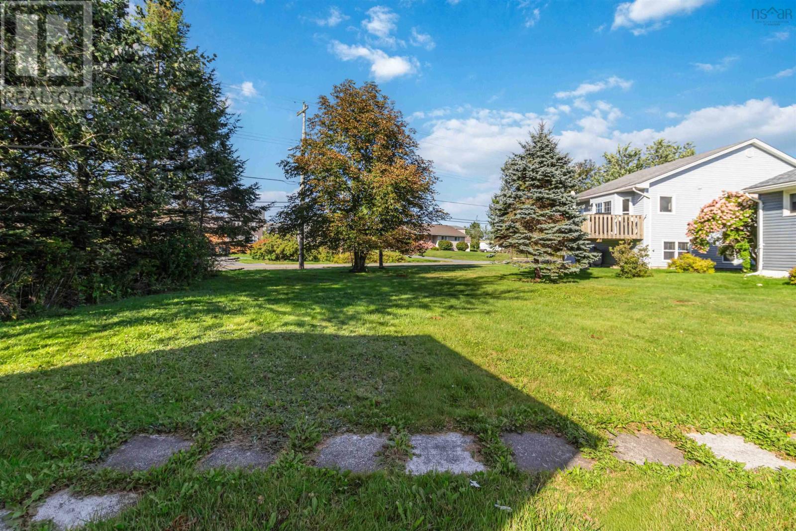 301 Cow Bay Road Property Photo 12