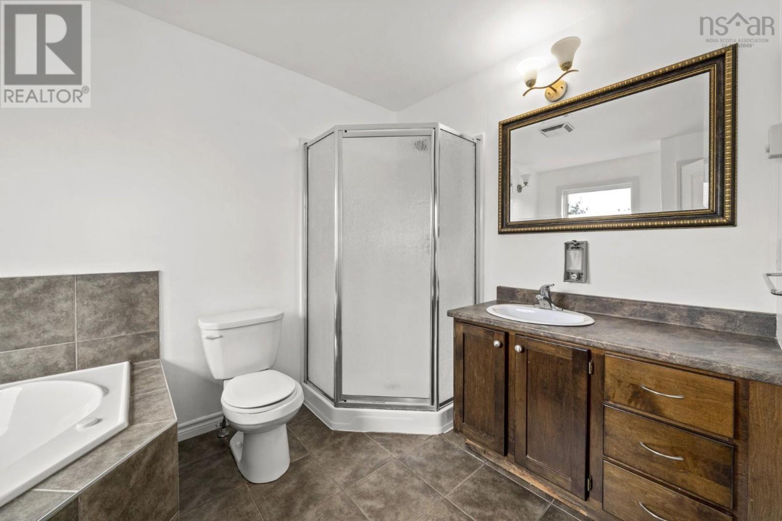 138 Transom Drive Property Photo 26