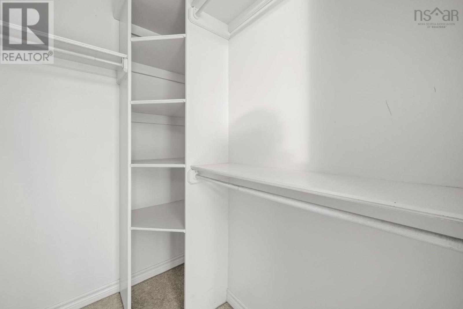 138 Transom Drive Property Photo 28