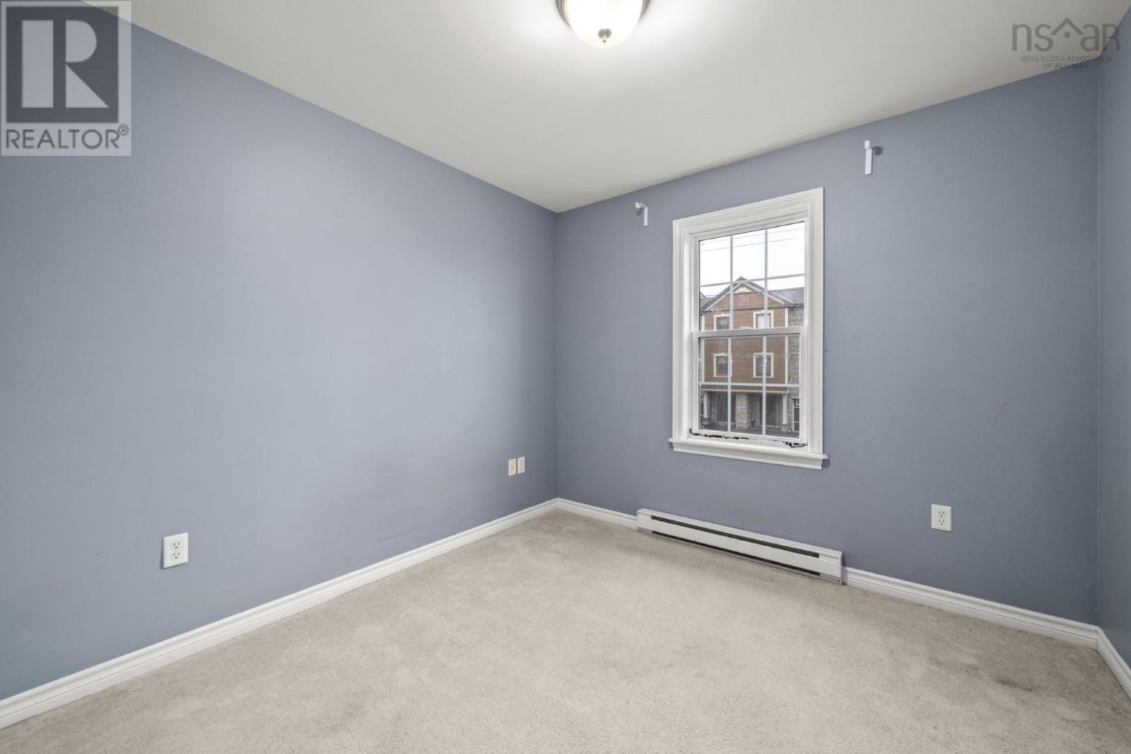138 Transom Drive Property Photo 32