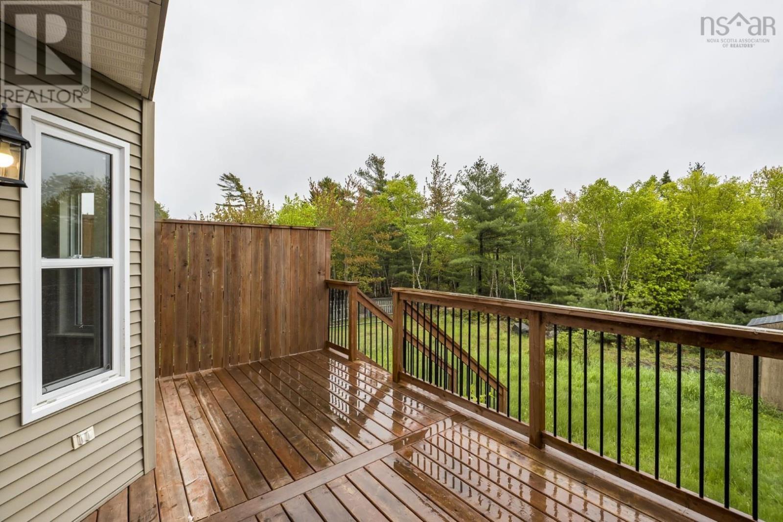 138 Transom Drive Property Photo 44