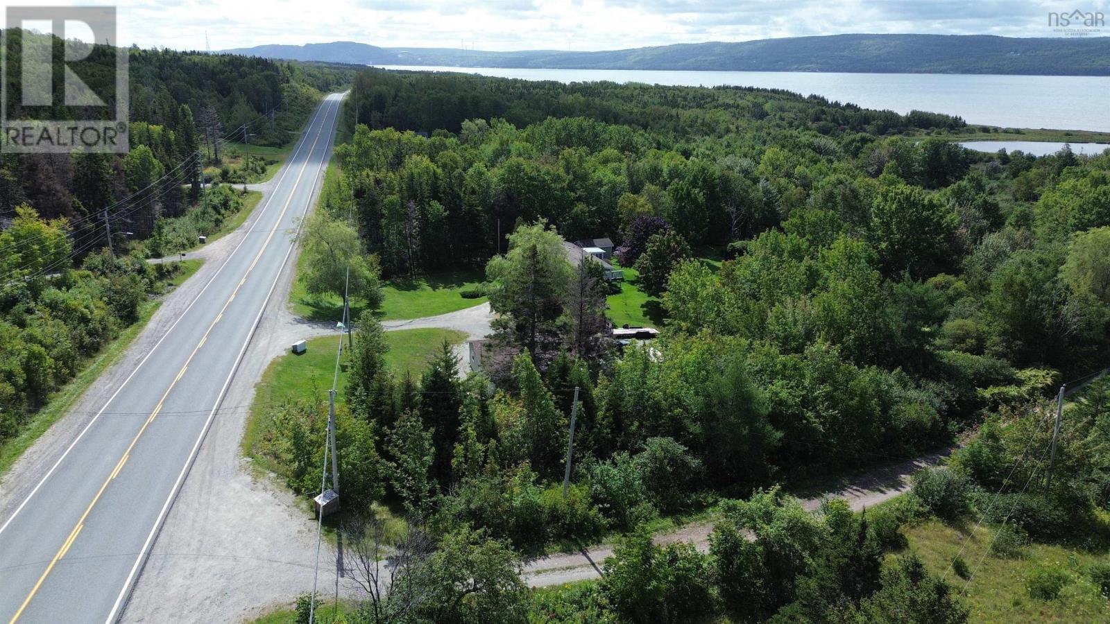 1307 Highway 19 Property Photo 2