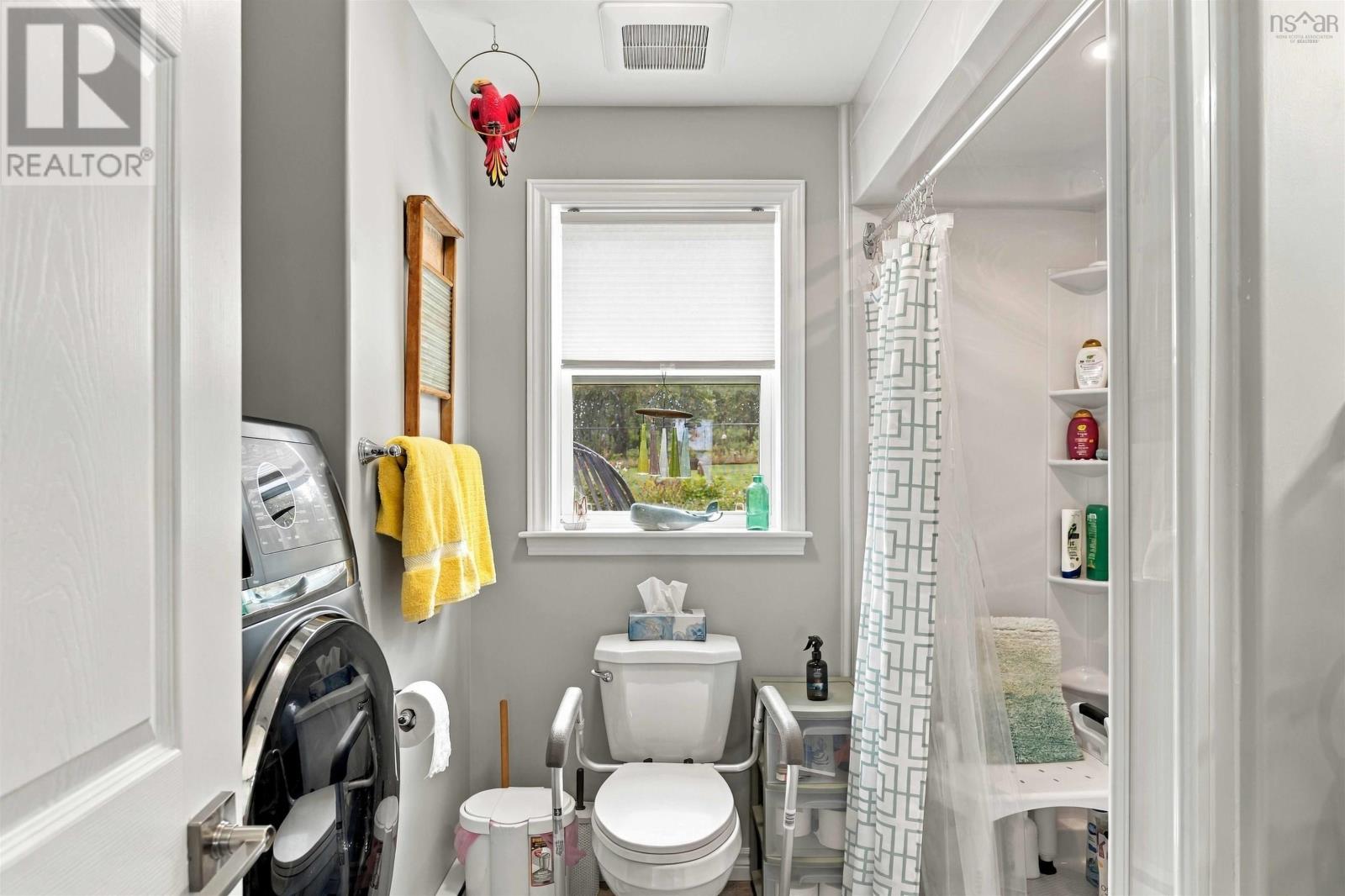 12044 Shore Road E Property Photo 34