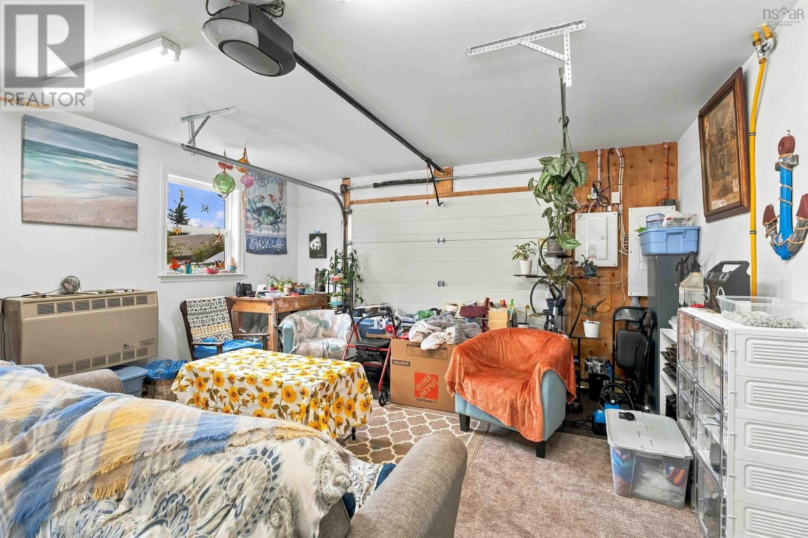 12044 Shore Road E Property Photo 38