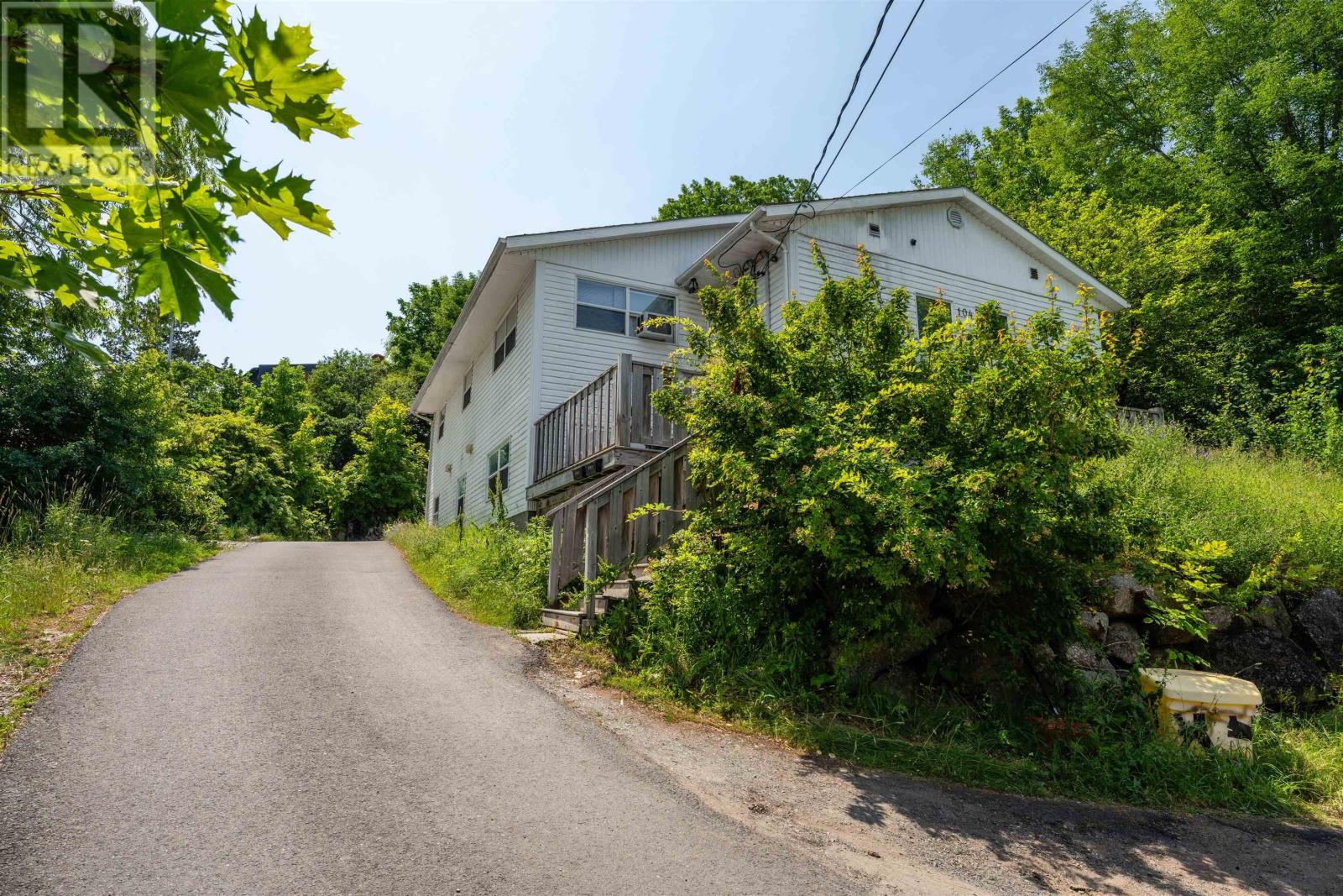 104 Gaspereau Avenue Property Photo 5
