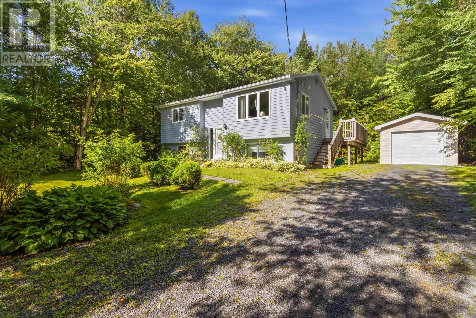 17 Halfway Lake Hammonds Plains Drive Property Photo 1