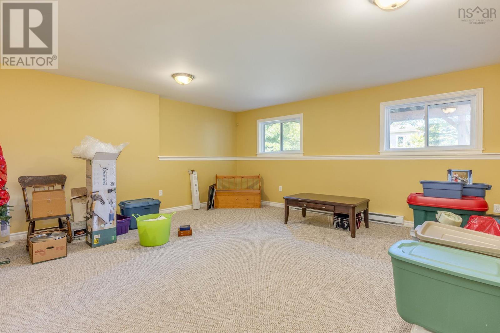 76 Outrigger Crescent Property Photo 39