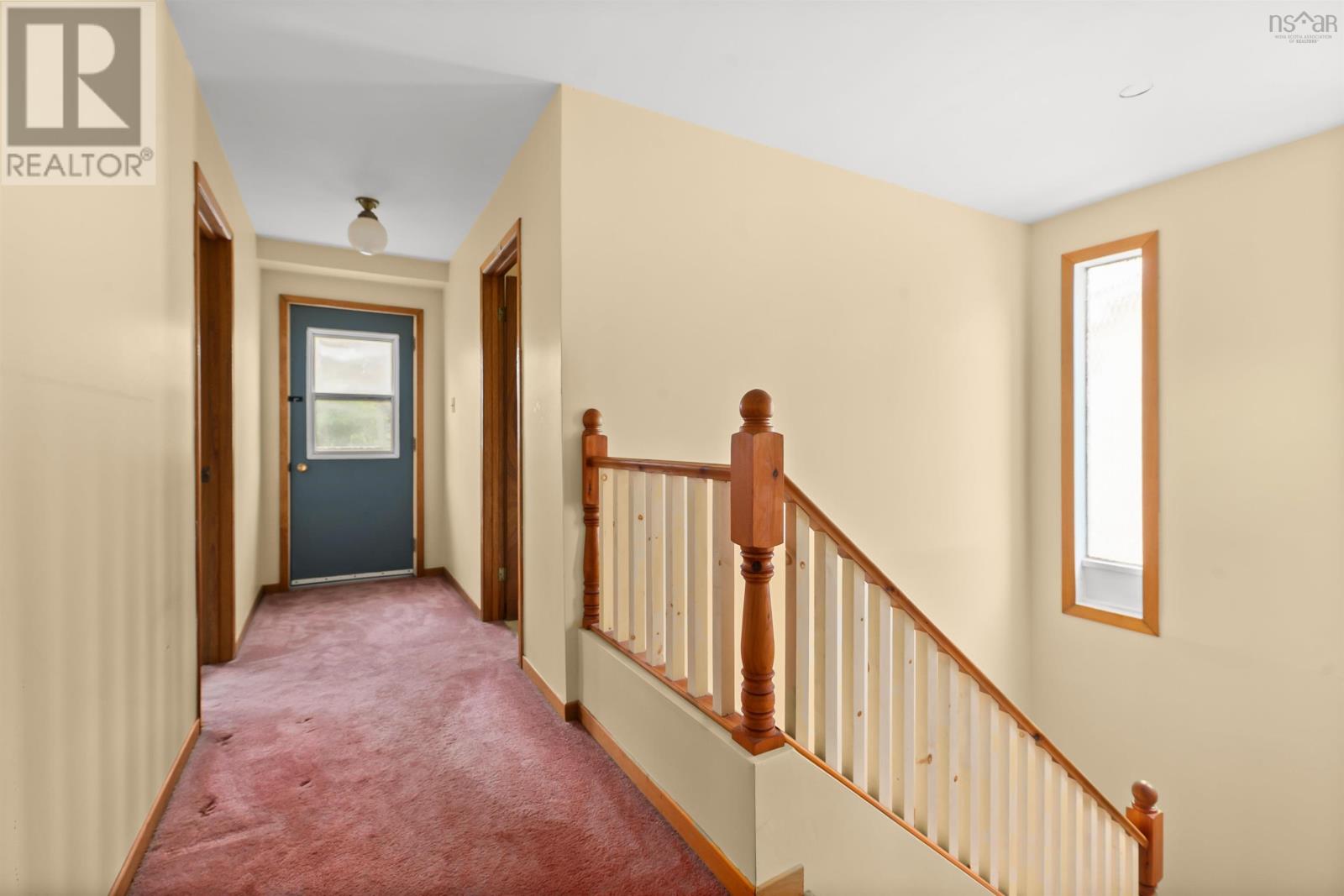 2875 Connaught Avenue Property Photo 27