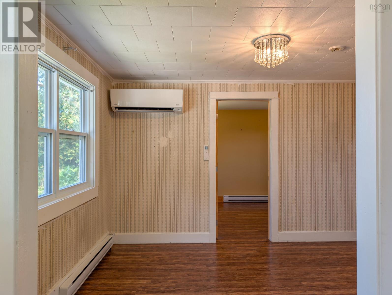1372 Highway 201 Property Photo 23