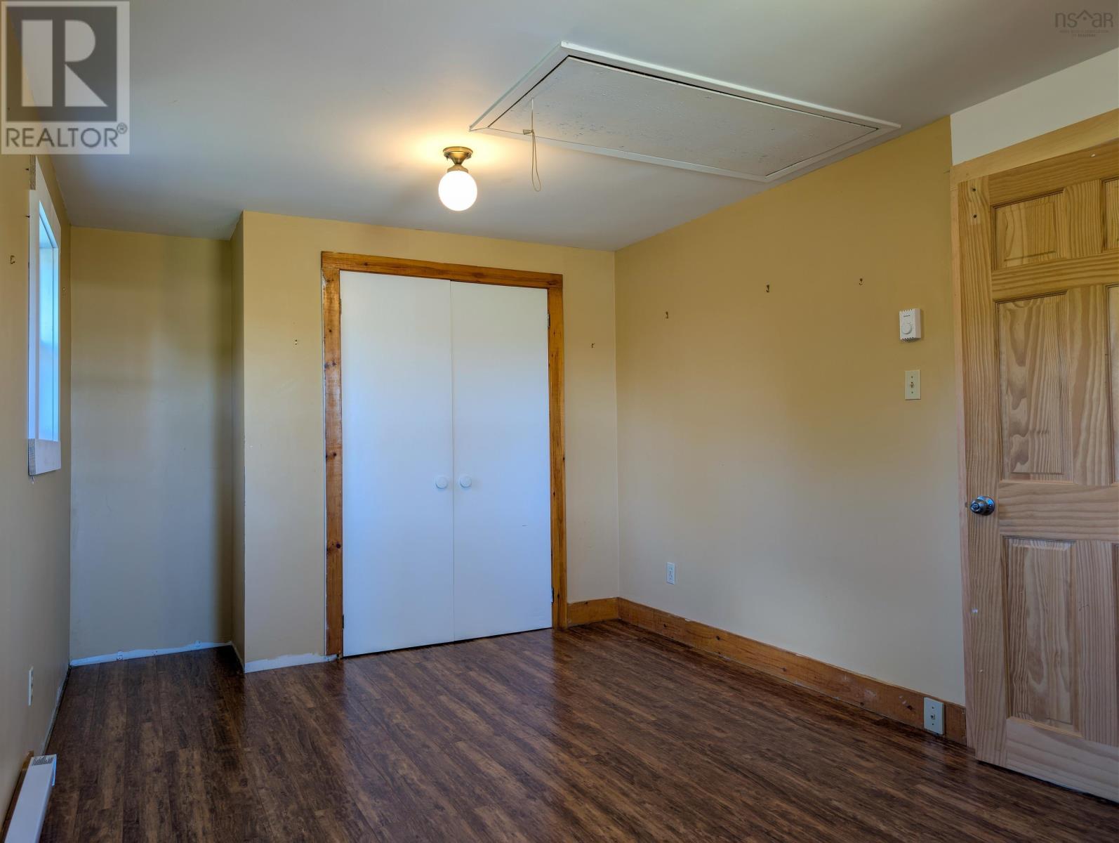1372 Highway 201 Property Photo 26