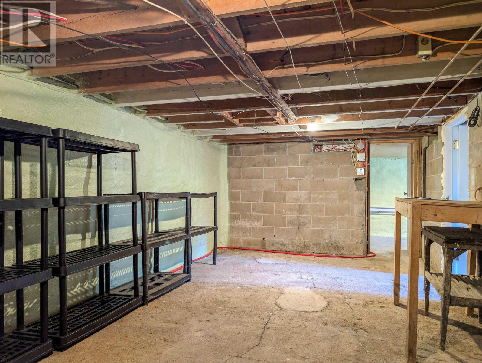 1372 Highway 201 Property Photo 27
