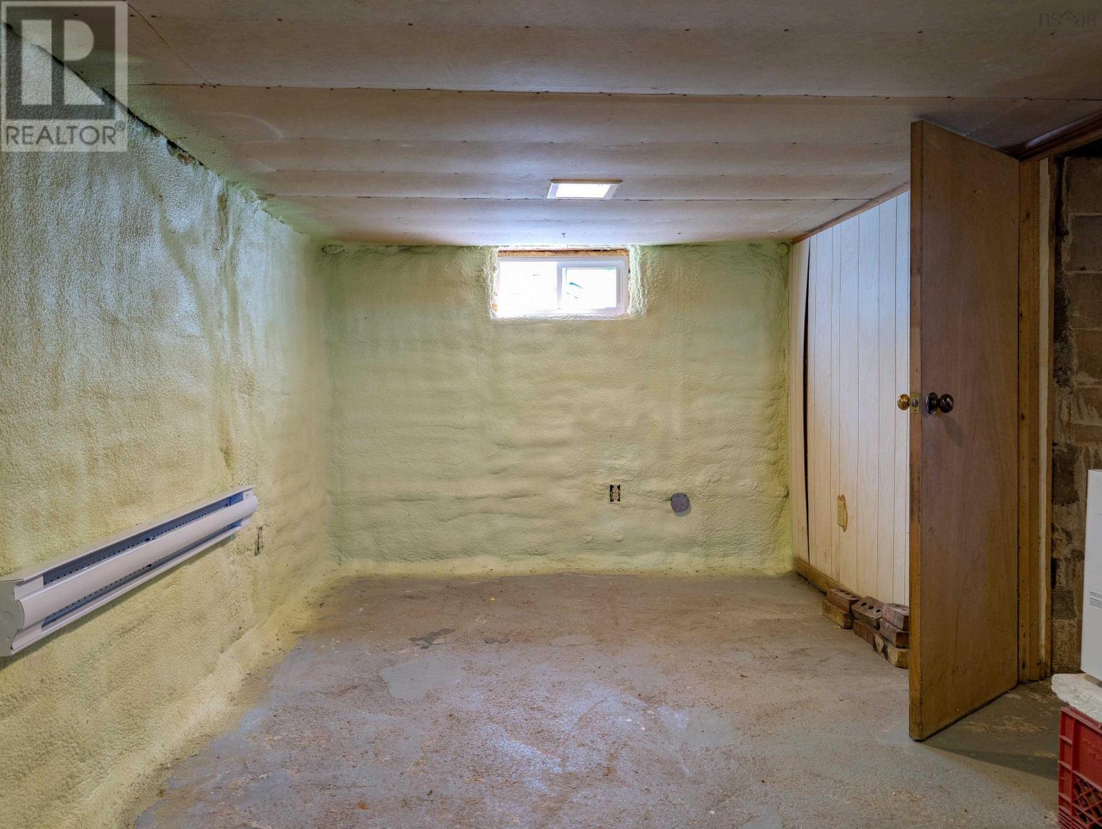 1372 Highway 201 Property Photo 29