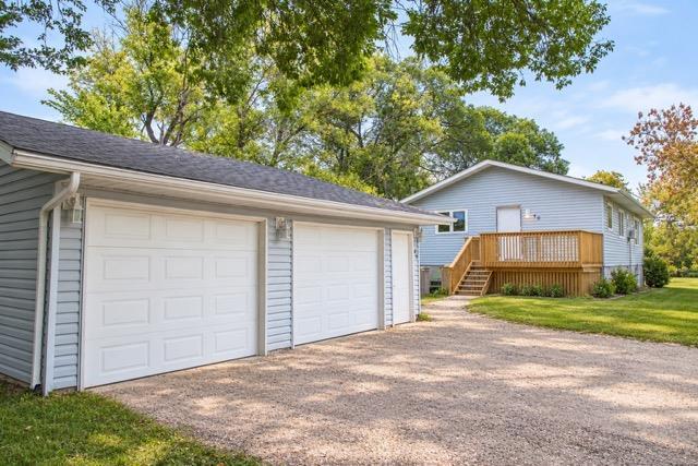 49 Thompson Drive Property Photo 2