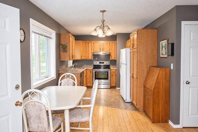 49 Thompson Drive Property Photo 5