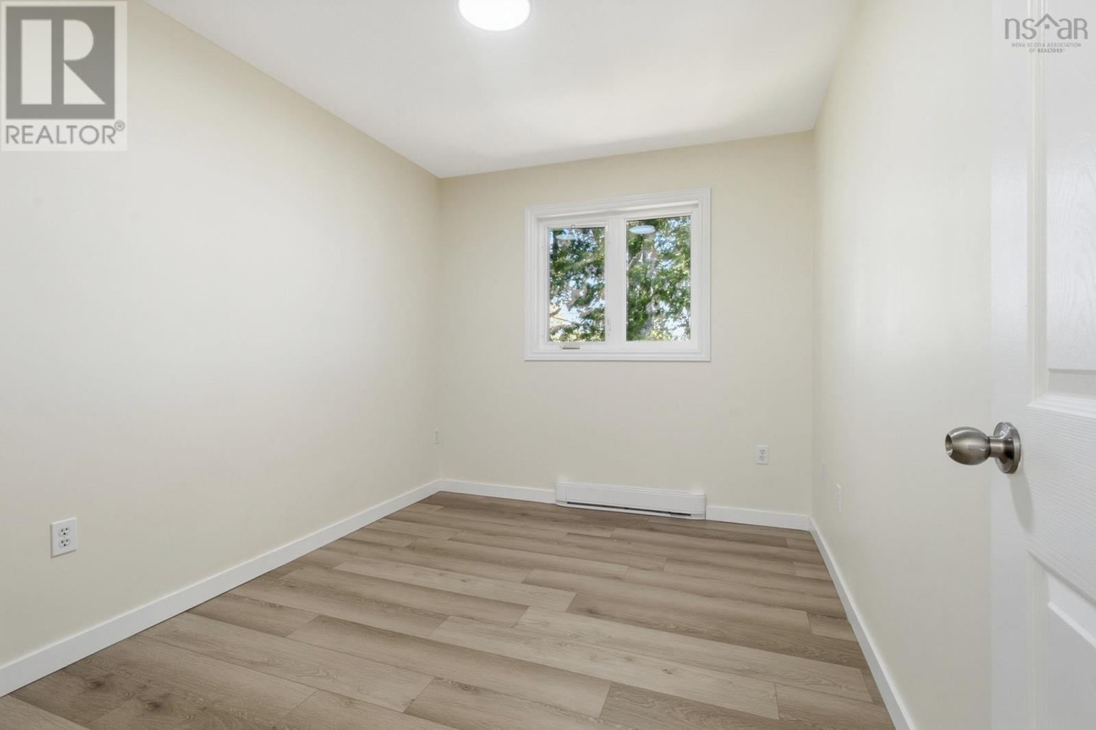 54 Wynn Castle Drive Property Photo 22