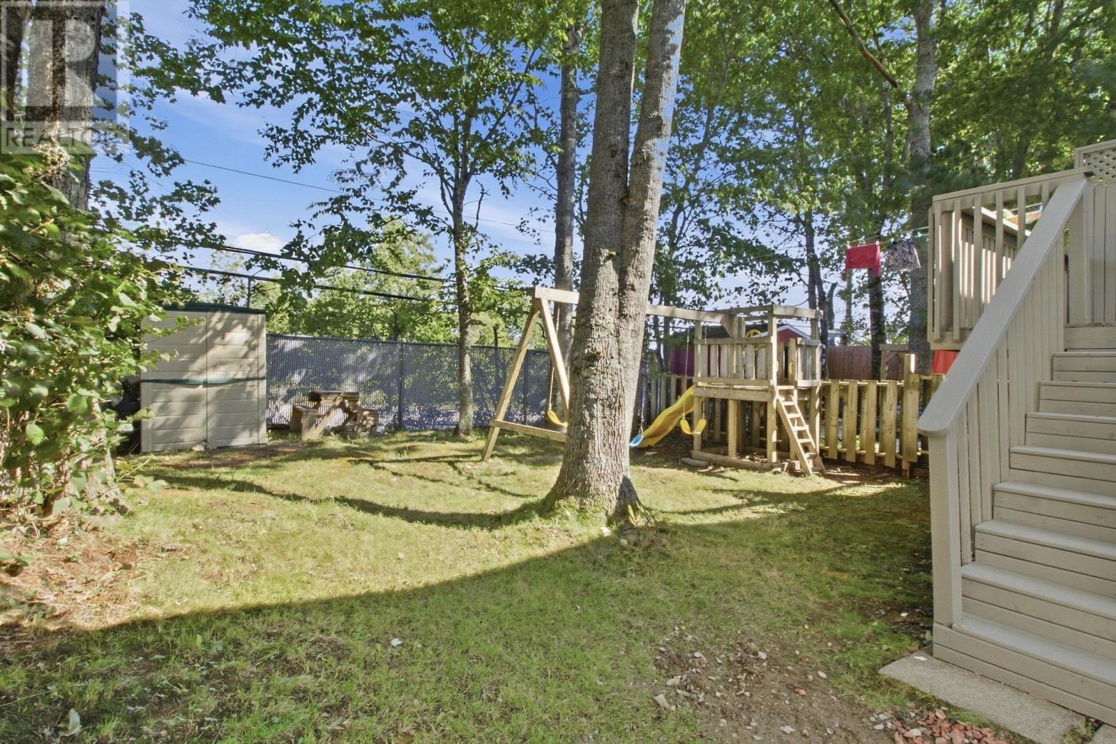 54 Wynn Castle Drive Property Photo 40