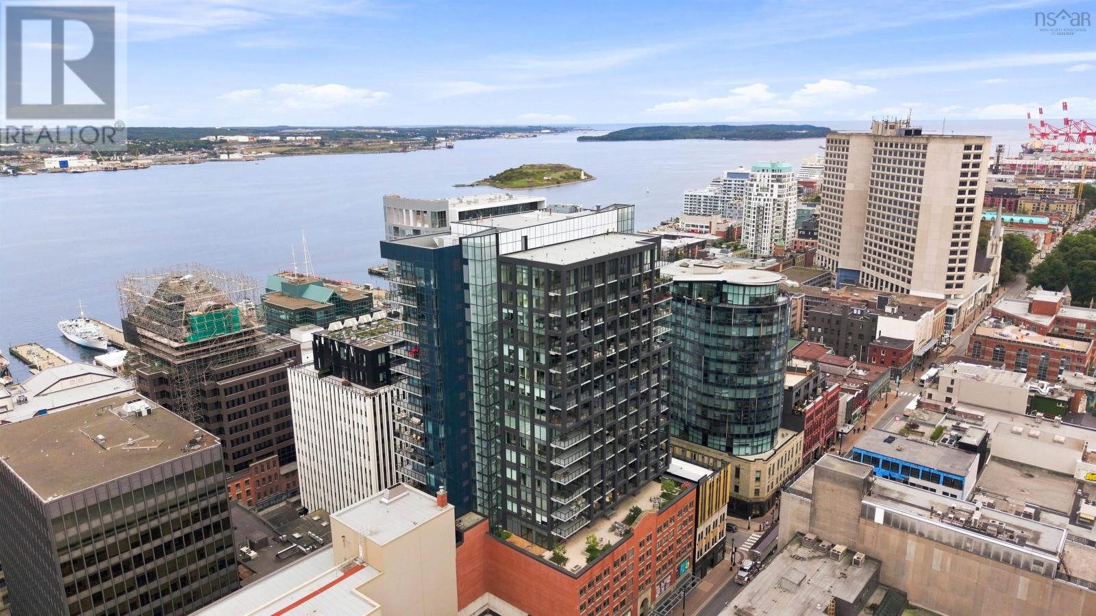 1402 1650 Granville Street Property Photo 1