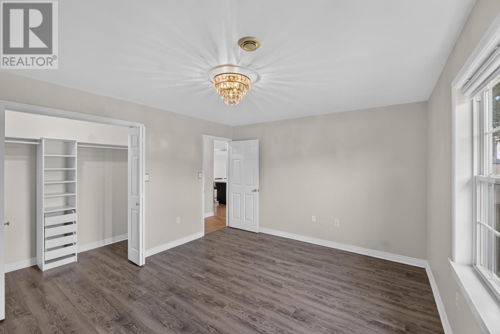 28 Heatherway Drive Property Photo 41