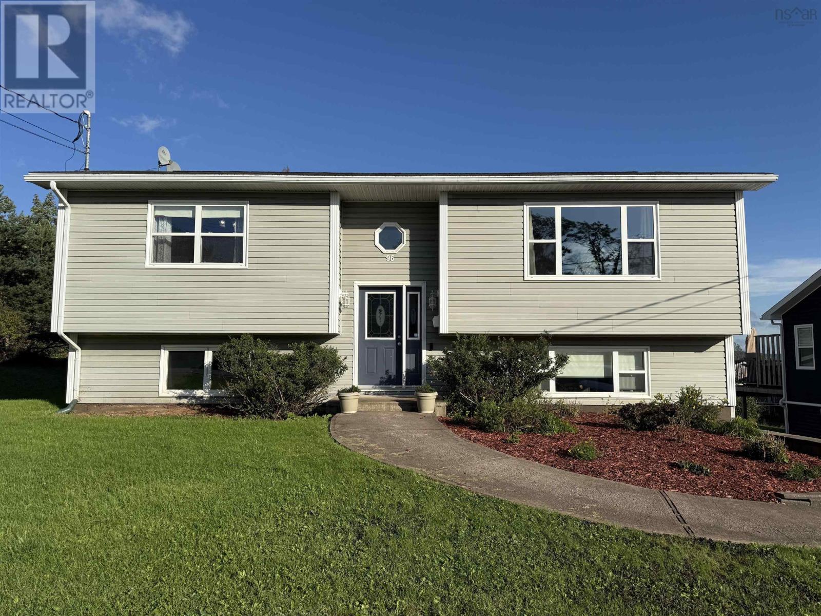 96 Green Street Property Photo 1