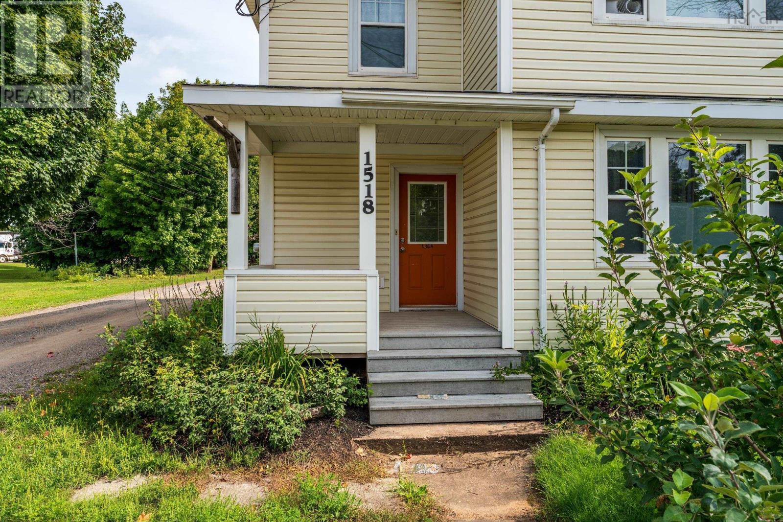 1518/1520 Bridge Street Street Property Photo 14